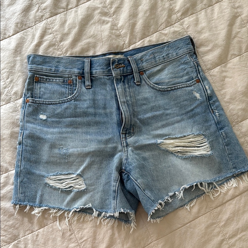 Madewell Relaxed mid-length denim short